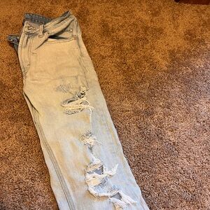 Ripped comfy jeans